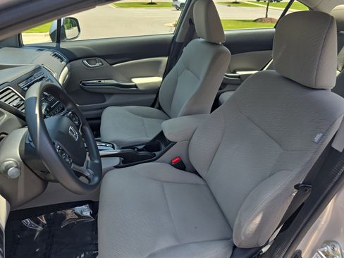 Used 2013 Honda Civic LX image 15