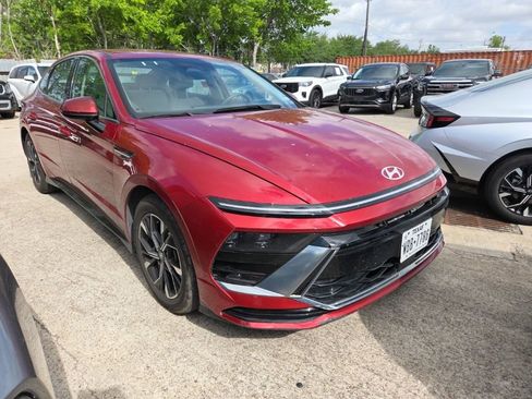 Used 2025 Hyundai Sonata SEL image 4