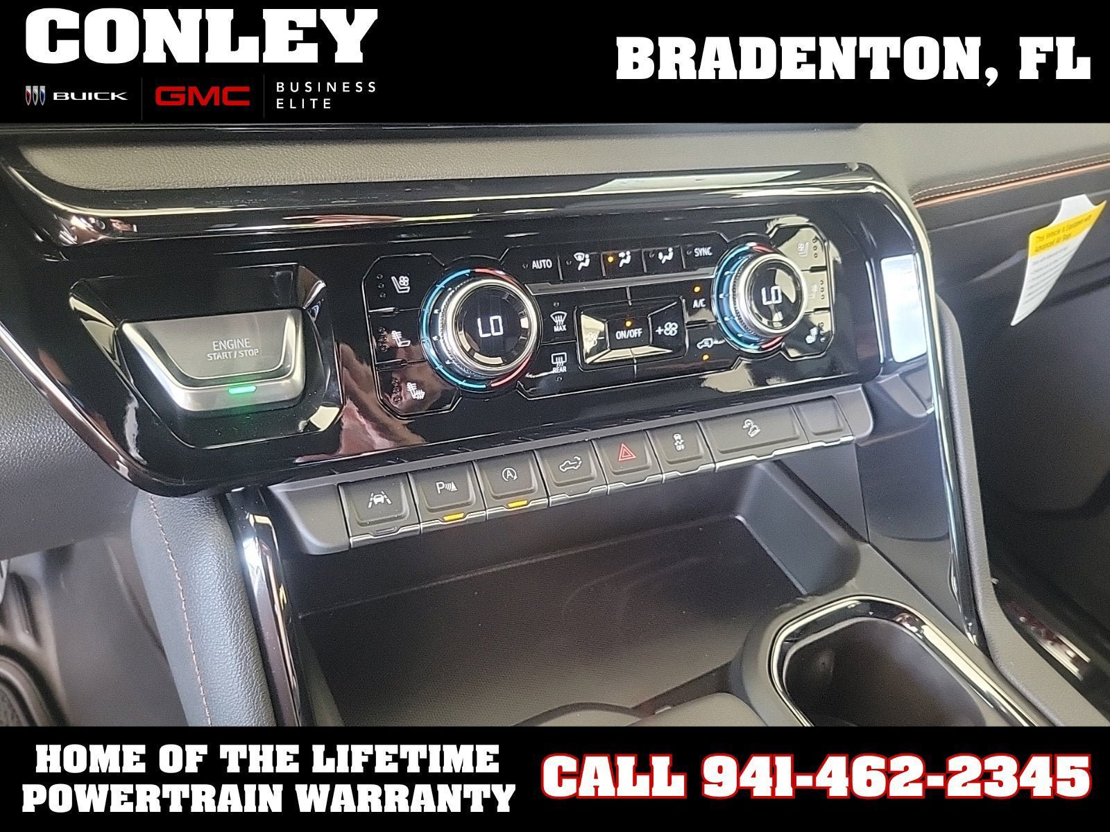New 2026 GMC Sierra 1500 AT4 w/ Technology Package AWD/4WD image 17