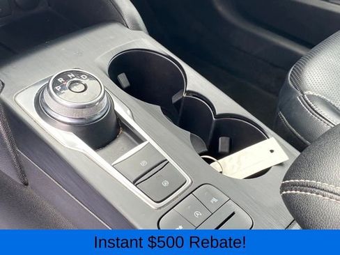 Used 2022 Ford Escape Titanium image 13