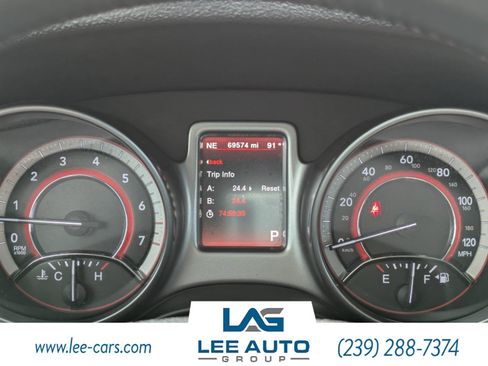 Used 2017 Dodge Journey Crossroad FWD image 23