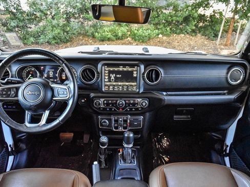 Used 2023 Jeep Wrangler Unlimited Sahara w/ Cold Weather Group image 12