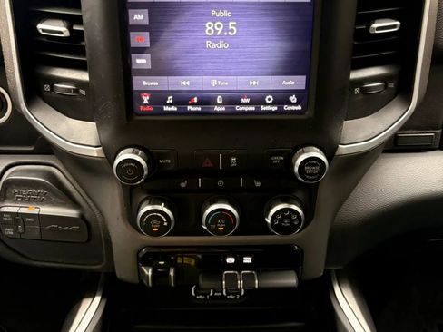 Used 2019 RAM 2500 Big Horn image 27