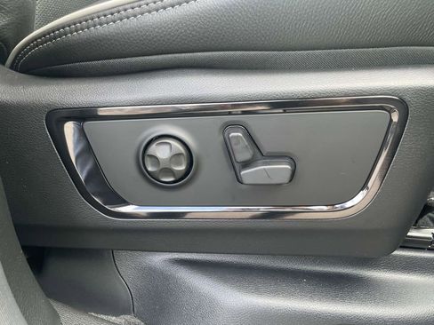 New 2026 RAM 1500 Limited image 15