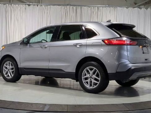 Used 2024 Ford Edge SEL w/ Convenience Package image 6