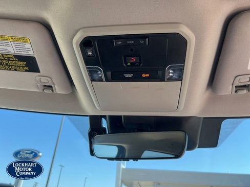 Used 2022 Toyota Tundra Limited w/ Power Package RWD image 44