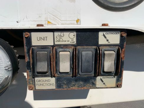 Used 2016 Ford F550 XL 165 W.B. 2D image 47