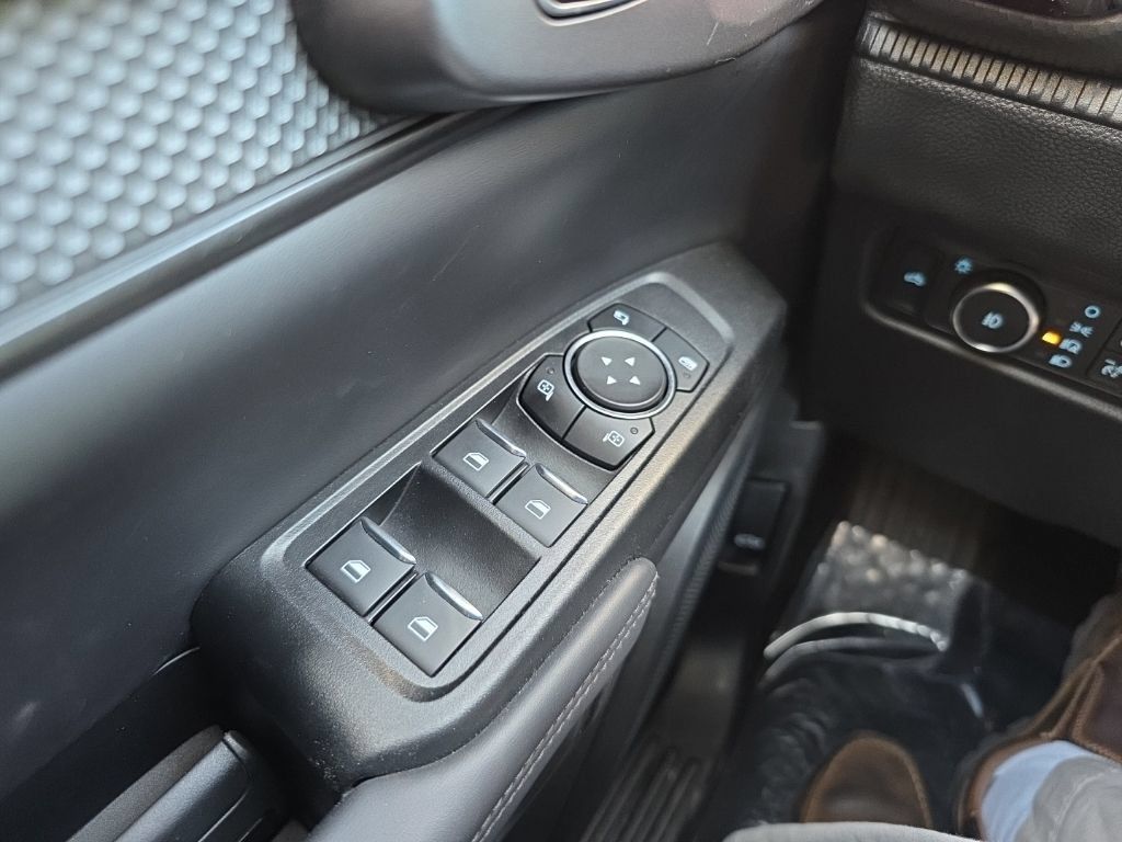 Certified 2025 Ford Ranger Raptor AWD/4WD image 26