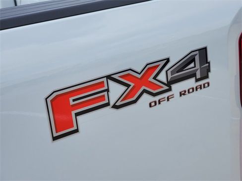 Used 2025 Ford F250 Lariat w/ FX4 Off-Road Package AWD/4WD image 10