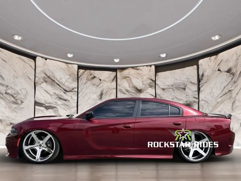 Used 2019 Dodge Charger R/T w/ Driver Confidence Group RWD image 22