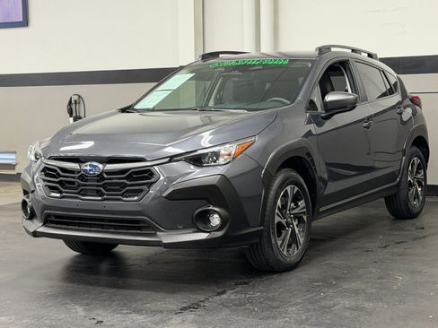 Used 2024 Subaru Crosstrek 2.0i Premium w/ Popular Package #3 AWD/4WD image 7