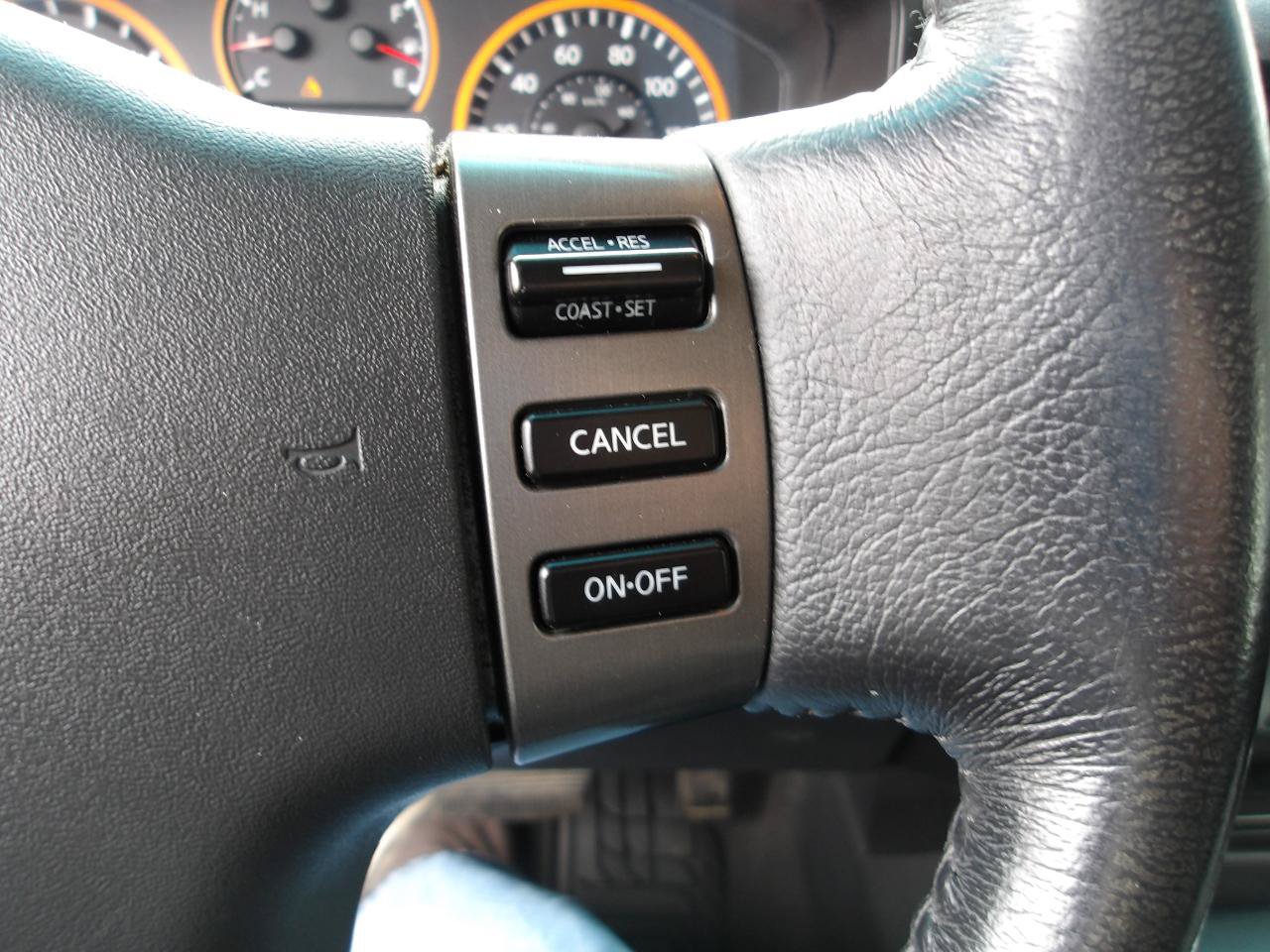 Used 2011 Nissan Titan S AWD/4WD image 16