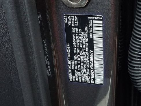 Certified 2022 Porsche Cayenne GTS AWD/4WD image 31