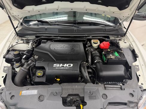 Used 2014 Ford Taurus SHO w/ Equipment Group 401A AWD/4WD image 34