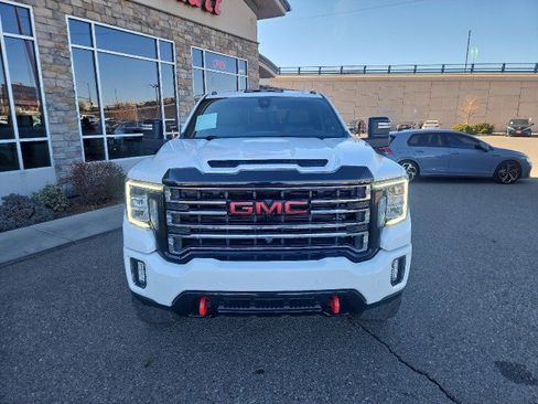 Used 2022 GMC Sierra 2500 AT4 image 7