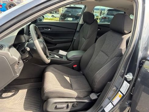 Used 2024 Honda Accord EX image 14
