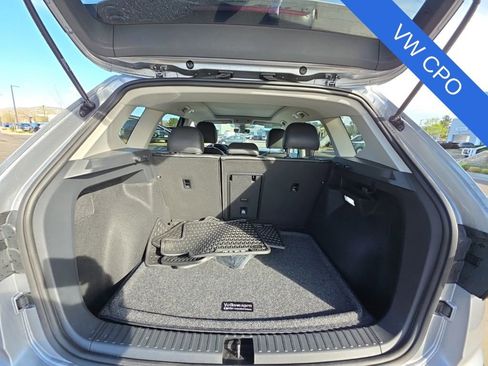 Used 2025 Volkswagen Taos SEL image 23