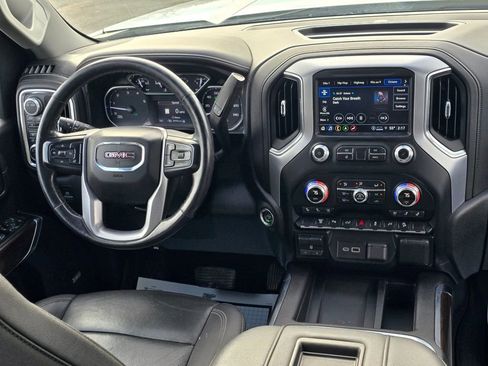Used 2021 GMC Sierra 2500 SLT w/ SLT Premium Package image 33