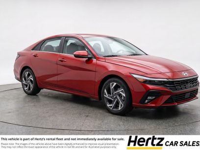 Used 2025 Hyundai Elantra SEL