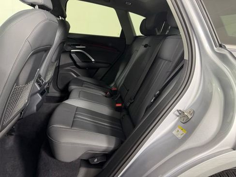 Used 2025 Audi Q5 Premium w/ Convenience Package AWD/4WD image 21