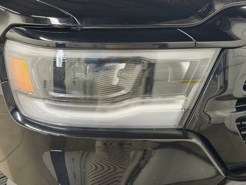 Used 2023 RAM 1500 Laramie AWD/4WD image 16
