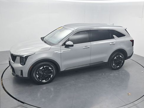 Used 2025 Kia Sorento S w/ Panoramic Sunroof Package image 50