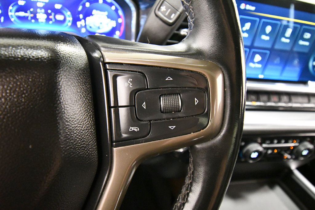 Used 2024 Chevrolet Silverado 3500 High Country w/ High Country Premium Package AWD/4WD image 22