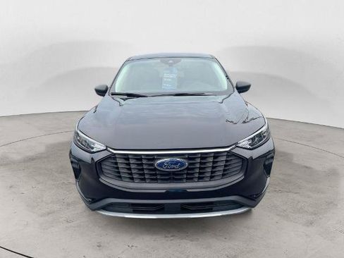 Certified 2023 Ford Escape Active AWD/4WD image 2