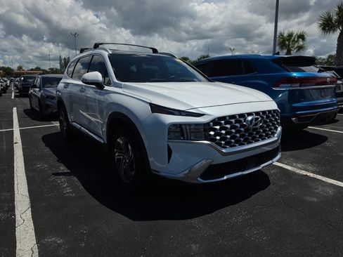 Used 2022 Hyundai Santa Fe SEL w/ Convenience + Premium Package FWD image 2