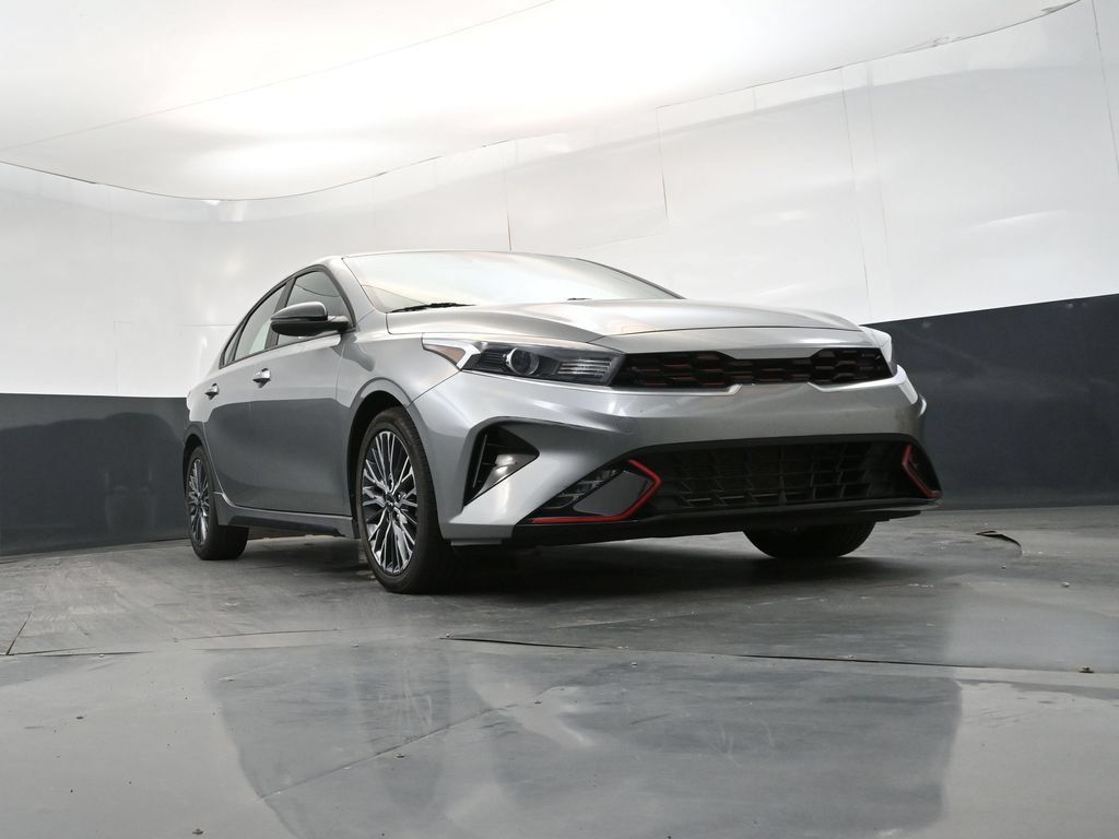 Certified 2022 Kia Forte GT-Line FWD image 25