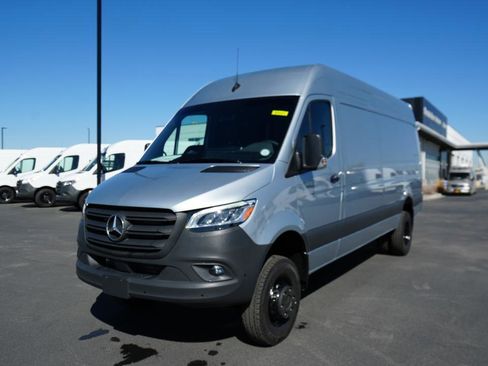 New 2026 Mercedes-Benz Sprinter 3500 image 1