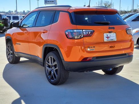 New 2026 Jeep Compass Latitude AWD/4WD image 2