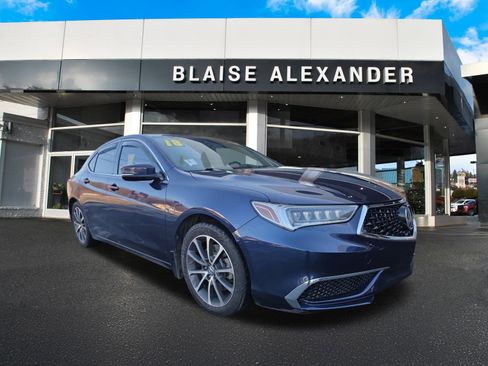 Used 2018 Acura TLX V6 SH-AWD image 1