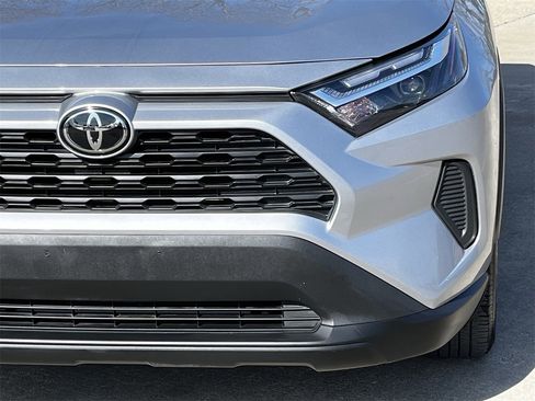 Used 2025 Toyota RAV4 LE image 8