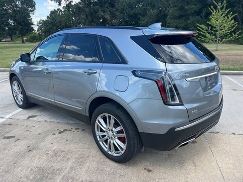 Used 2024 Cadillac XT5 Sportv w/ Technology Package AWD/4WD image 4