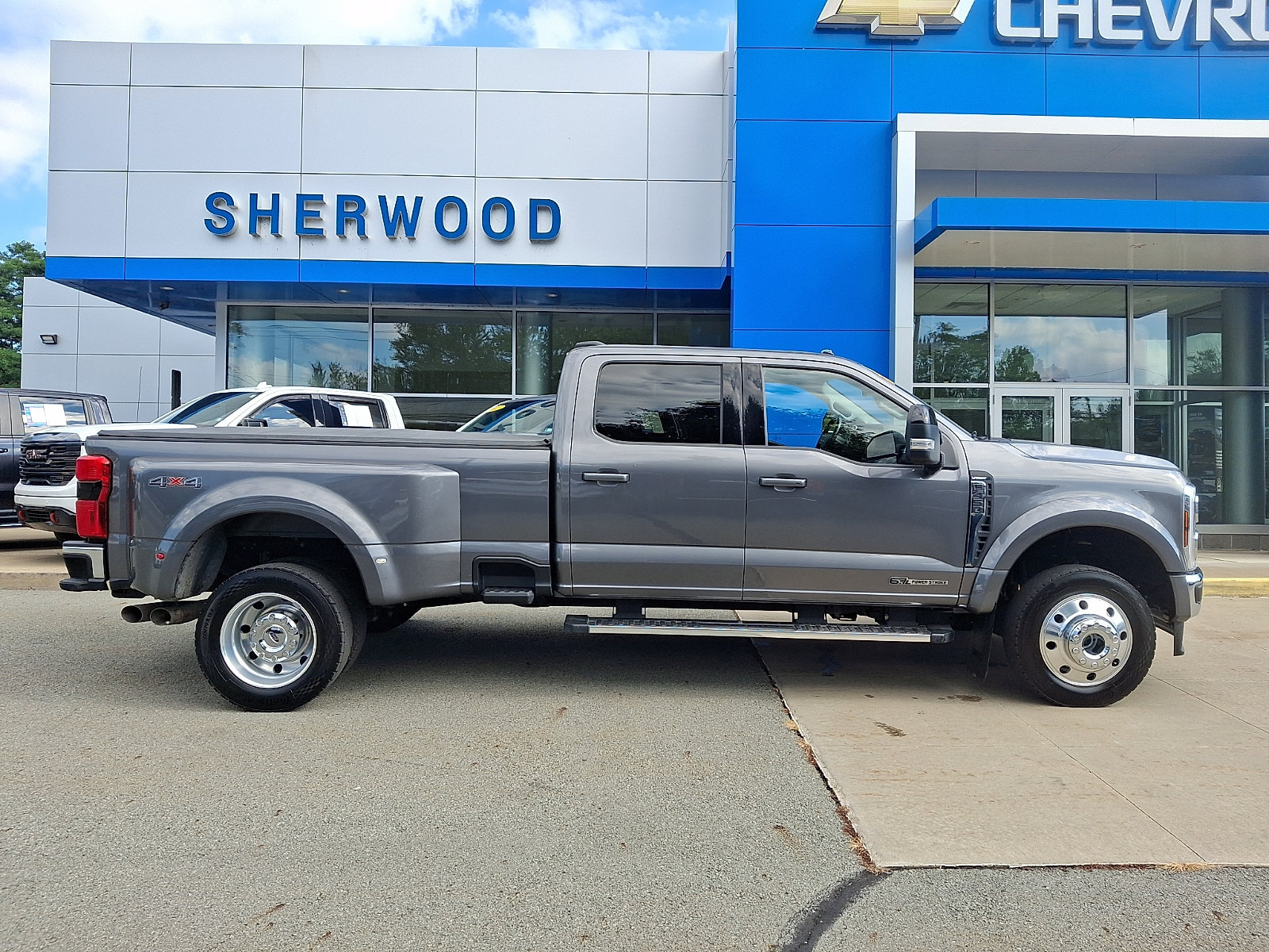 Used 2024 Ford F450 Lariat w/ Snow Plow/Camper Package AWD/4WD image 7
