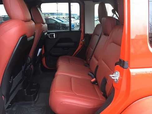 Certified 2024 Jeep Wrangler Unlimited Rubicon 392 AWD/4WD image 17