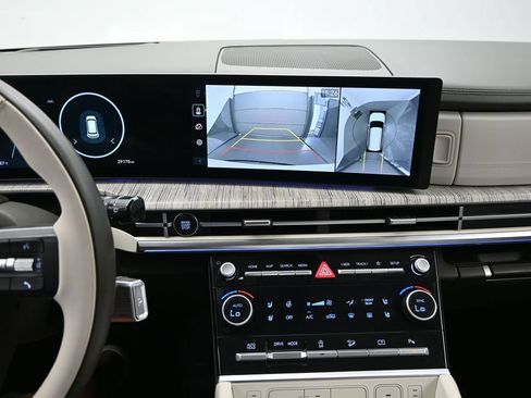 Used 2024 Hyundai Santa Fe Calligraphy FWD image 24