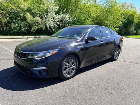 Used 2020 Kia Optima LX FWD image 1