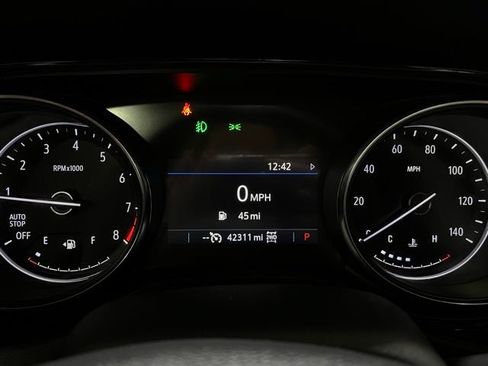 Used 2023 Buick Encore GX Select w/ Sport Touring Package AWD/4WD image 17