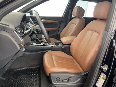 Certified 2023 Audi Q5 2.0T Premium w/ Convenience Package AWD/4WD image 5