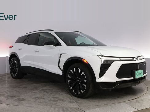 Used 2024 Chevrolet Blazer EV RS AWD/4WD image 13