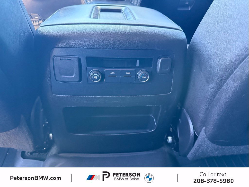 Used 2015 Chevrolet Tahoe LT AWD/4WD image 23