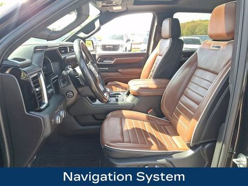 Used 2025 GMC Sierra 1500 Denali Ultimate AWD/4WD image 2