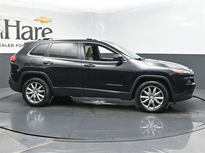 Used 2018 Jeep Cherokee Limited w/ Technology Group