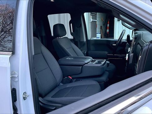 Used 2020 GMC Sierra 1500 SLE w/ SLE Value Package image 7