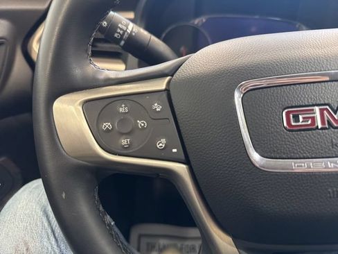 Used 2023 GMC Acadia Denali AWD/4WD image 29