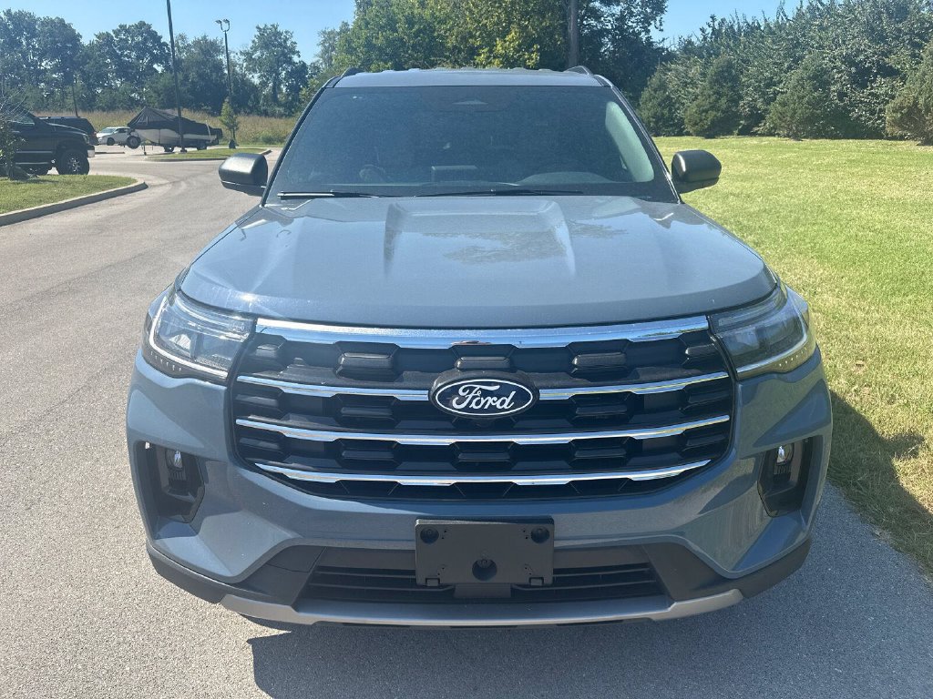New 2027 Ford Explorer Active w/ Active Comfort Package AWD/4WD image 9