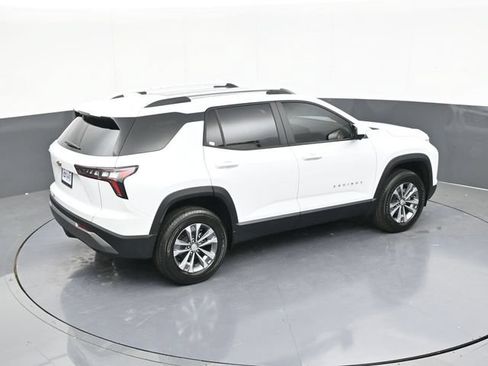 New 2026 Chevrolet Equinox LT w/ Convenience Package II FWD image 59