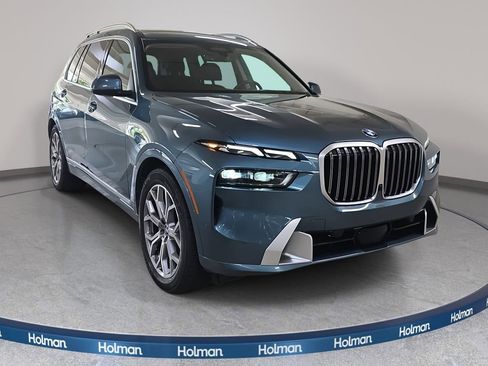 Certified 2024 BMW X7 xDrive40i image 3